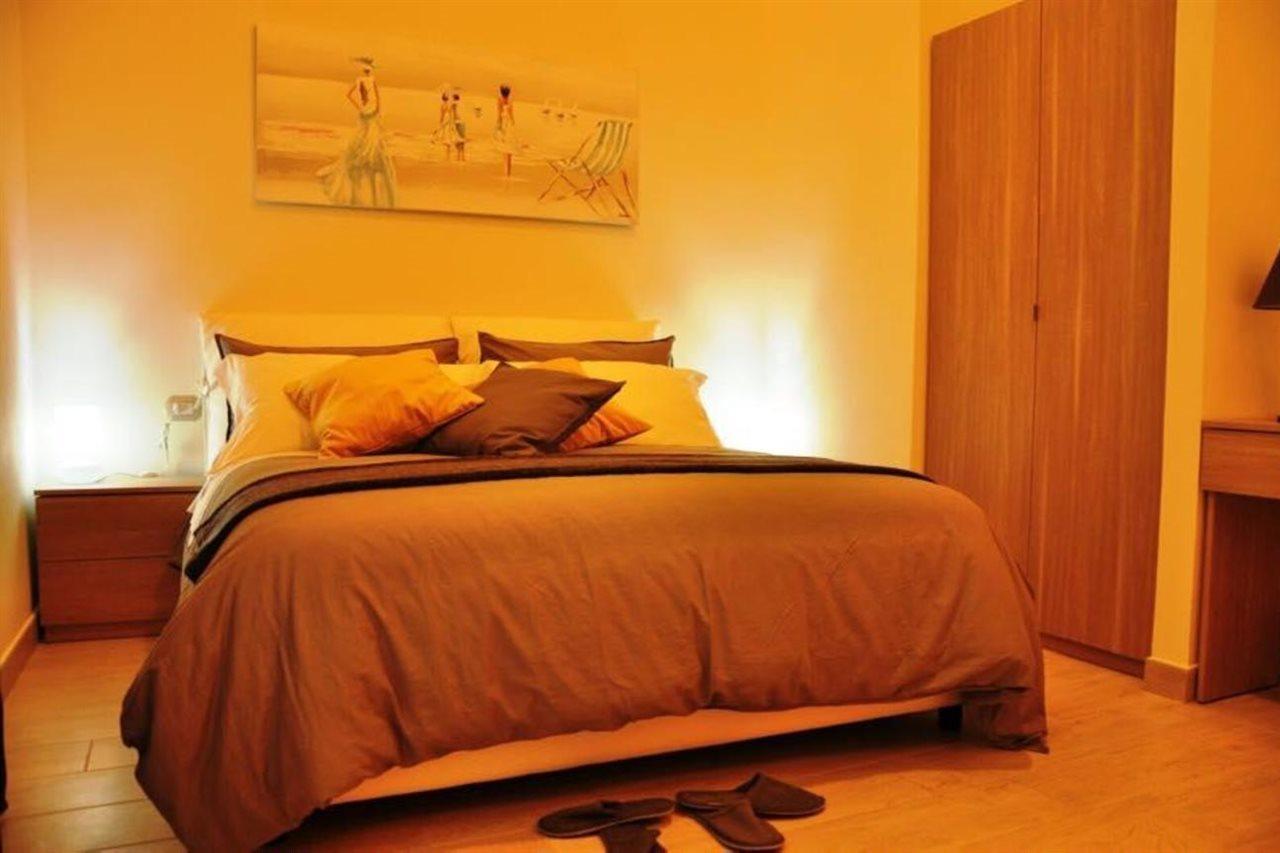 Bed & Breakfast Chiaia 216 2*